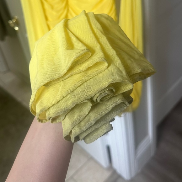 Retrofete Maisie Halterneck Dress in Butter Yellow - Picture 8 of 10